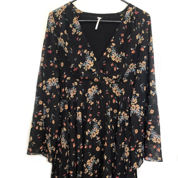 ☮️ Free People Black Floral Long Balloon Sleeve M